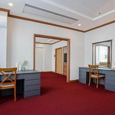 Hotel Homefourest Geoje Ngoại thất bức ảnh