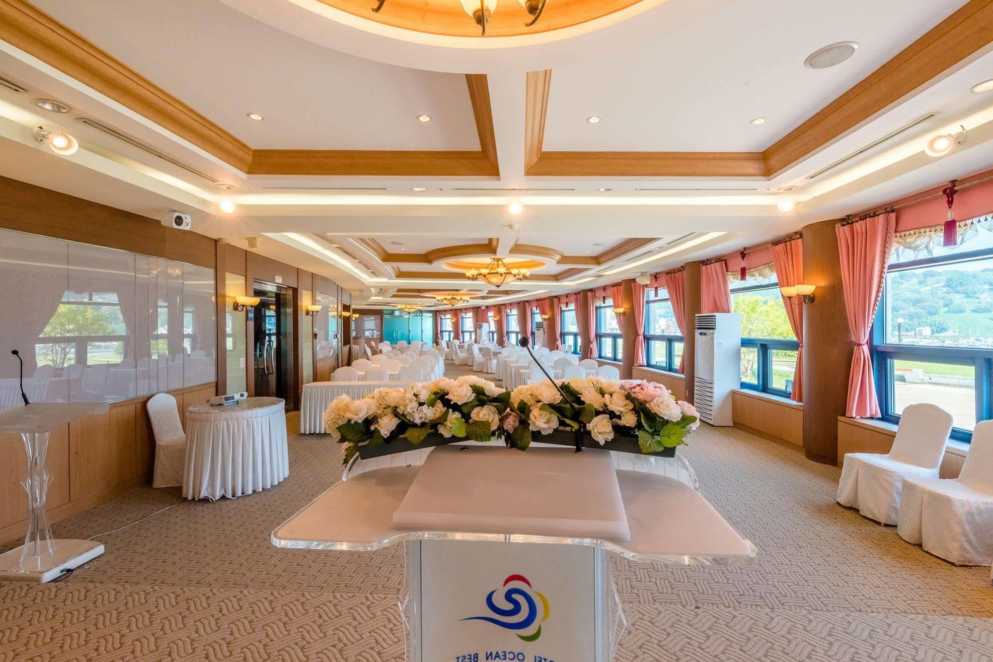 Hotel Homefourest Geoje Ngoại thất bức ảnh