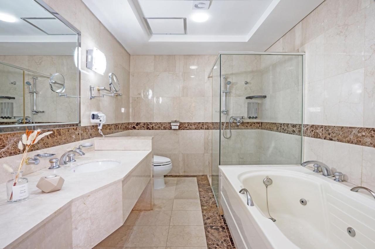 Hotel Homefourest Geoje Ngoại thất bức ảnh